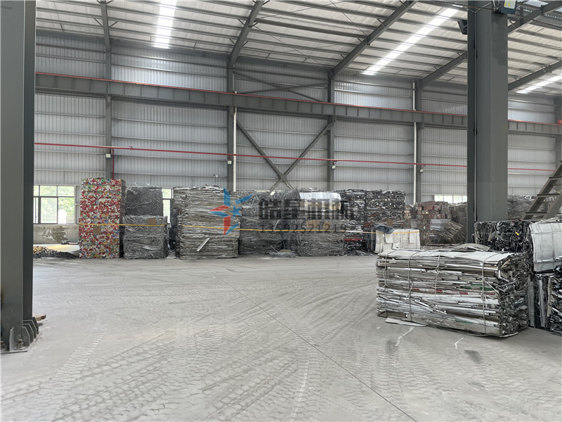 铝合金加工有几种规格？铝合金91看片APP网站入口加工都需要哪些设备？