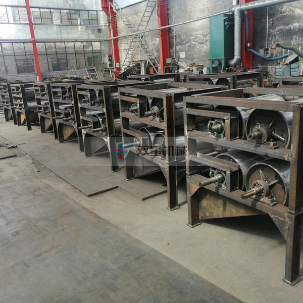 易拉罐压饼机 易拉罐压饼机